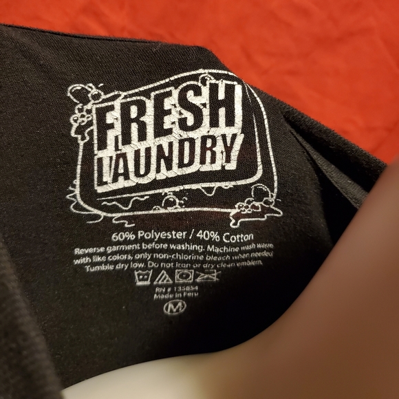 Fresh Laundry "Good Vibes" Tee Shirt - Picture 2 of 3